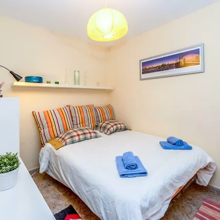 Camp Nou- Travessera De Les Corts By Interhome Apartmán *